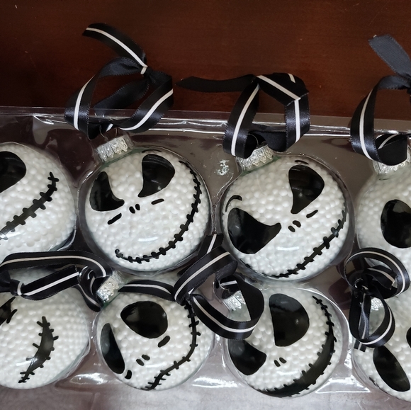 Jack Skellington Christmas Tree Ornaments 8 Piece - Picture 3 of 5